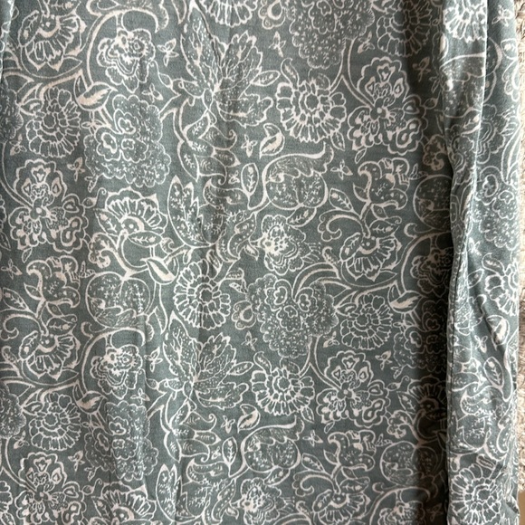 Green old navy floral print tank top - Picture 2 of 6